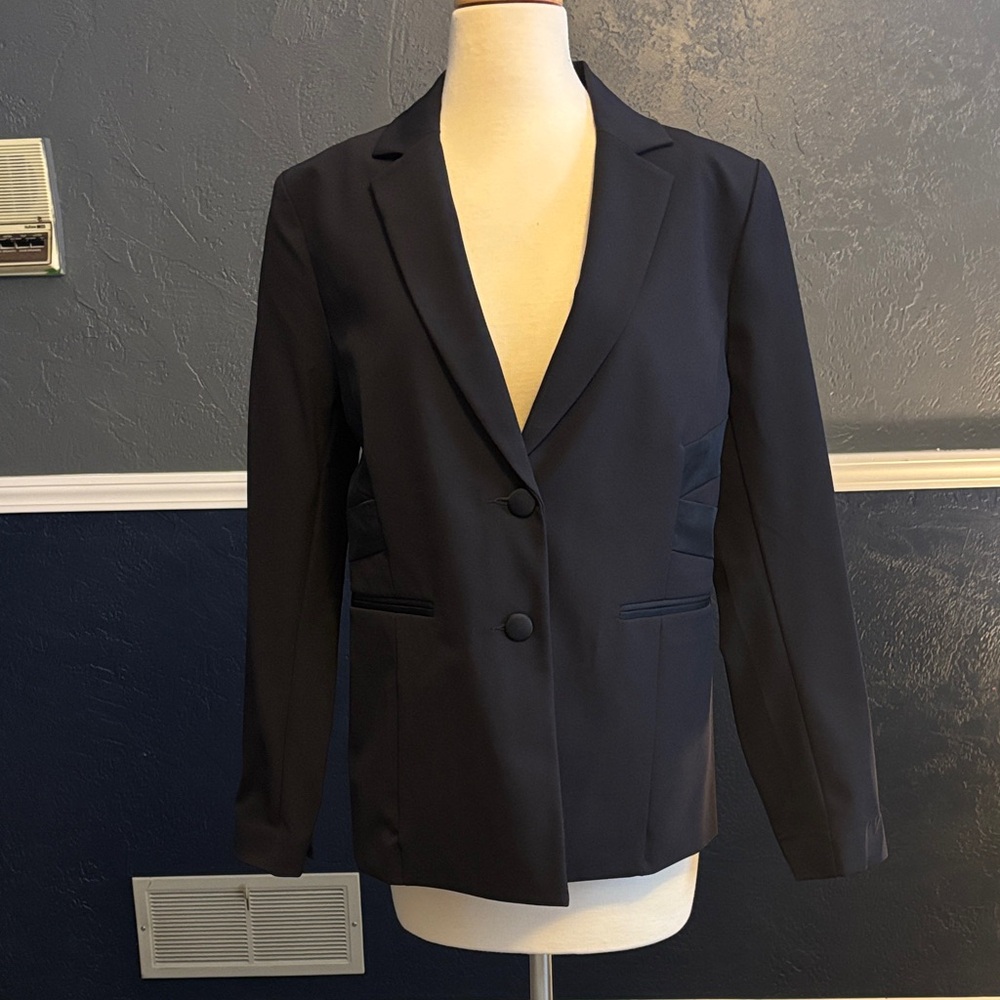 Cabi Women's Navy Blazer